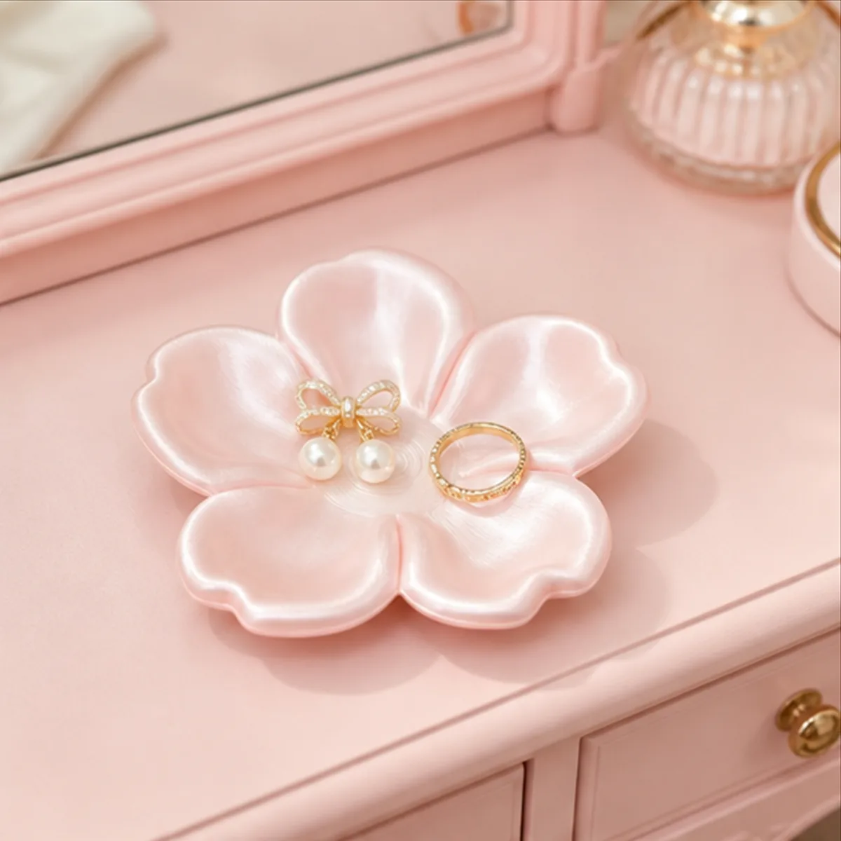 Blossom Trap — view 2